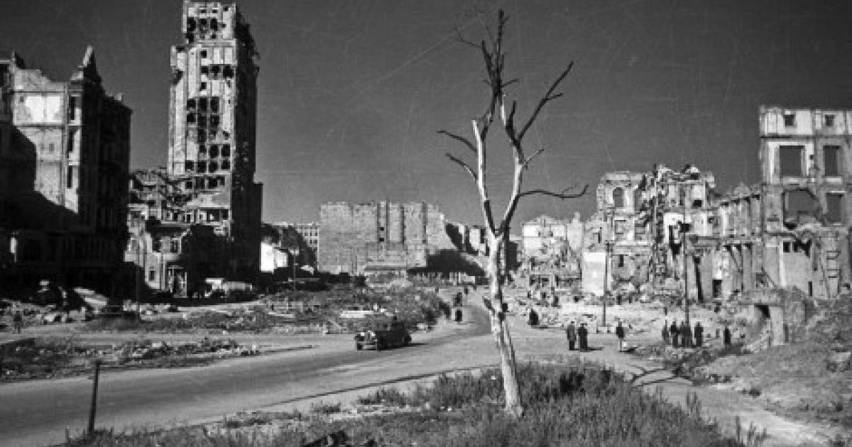 How Warsaw Came Close to Never Being Rebuilt - Discuit